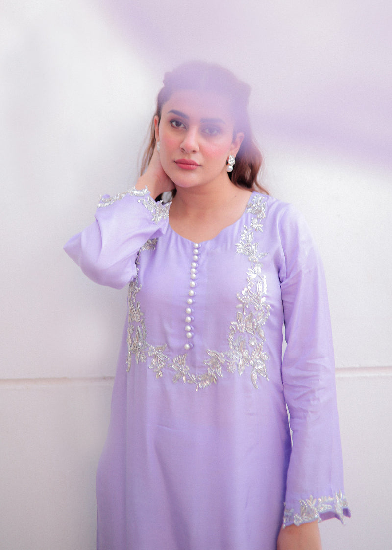 Kubra Khan - Irene