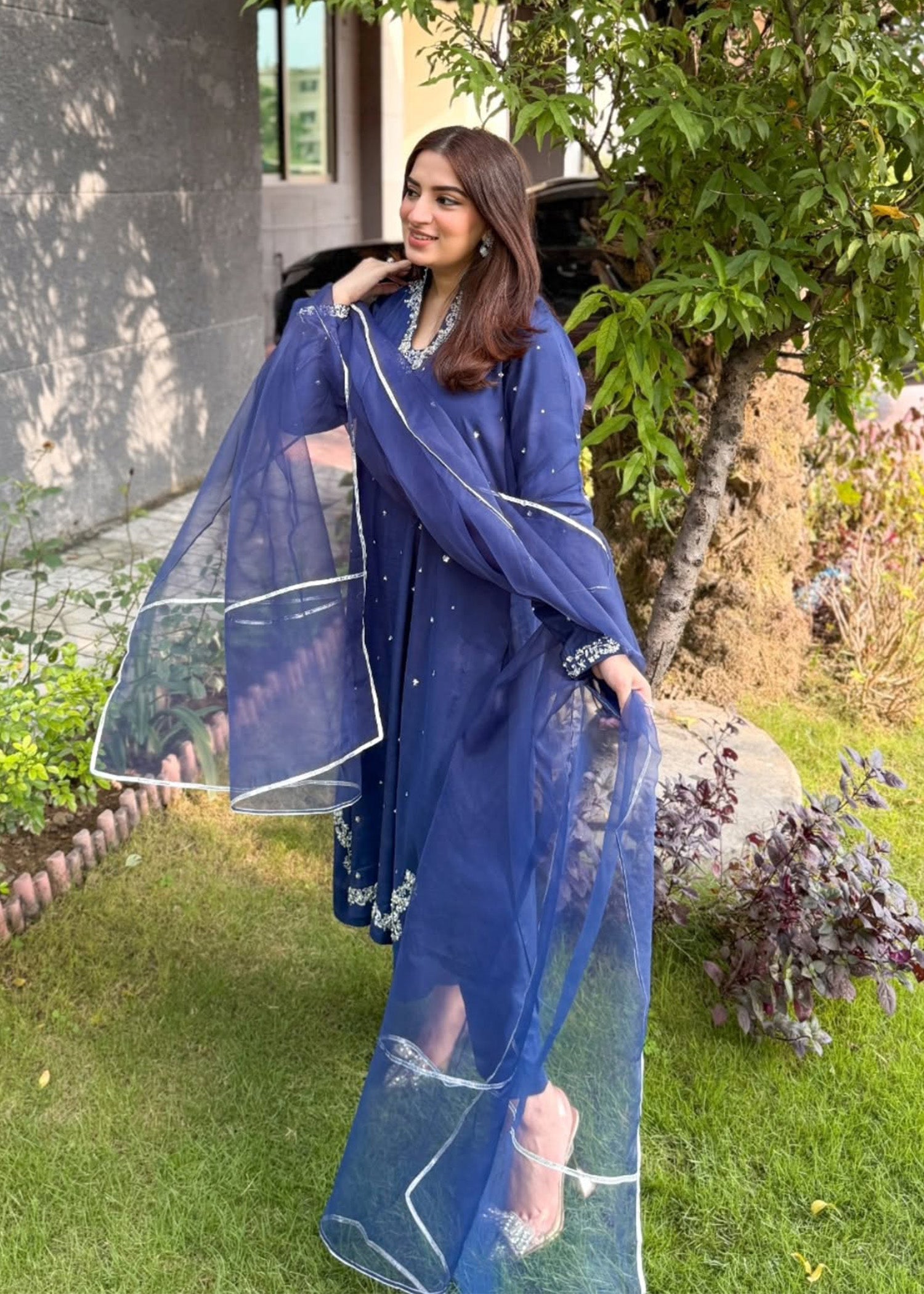 Aimen hussain - Eliza